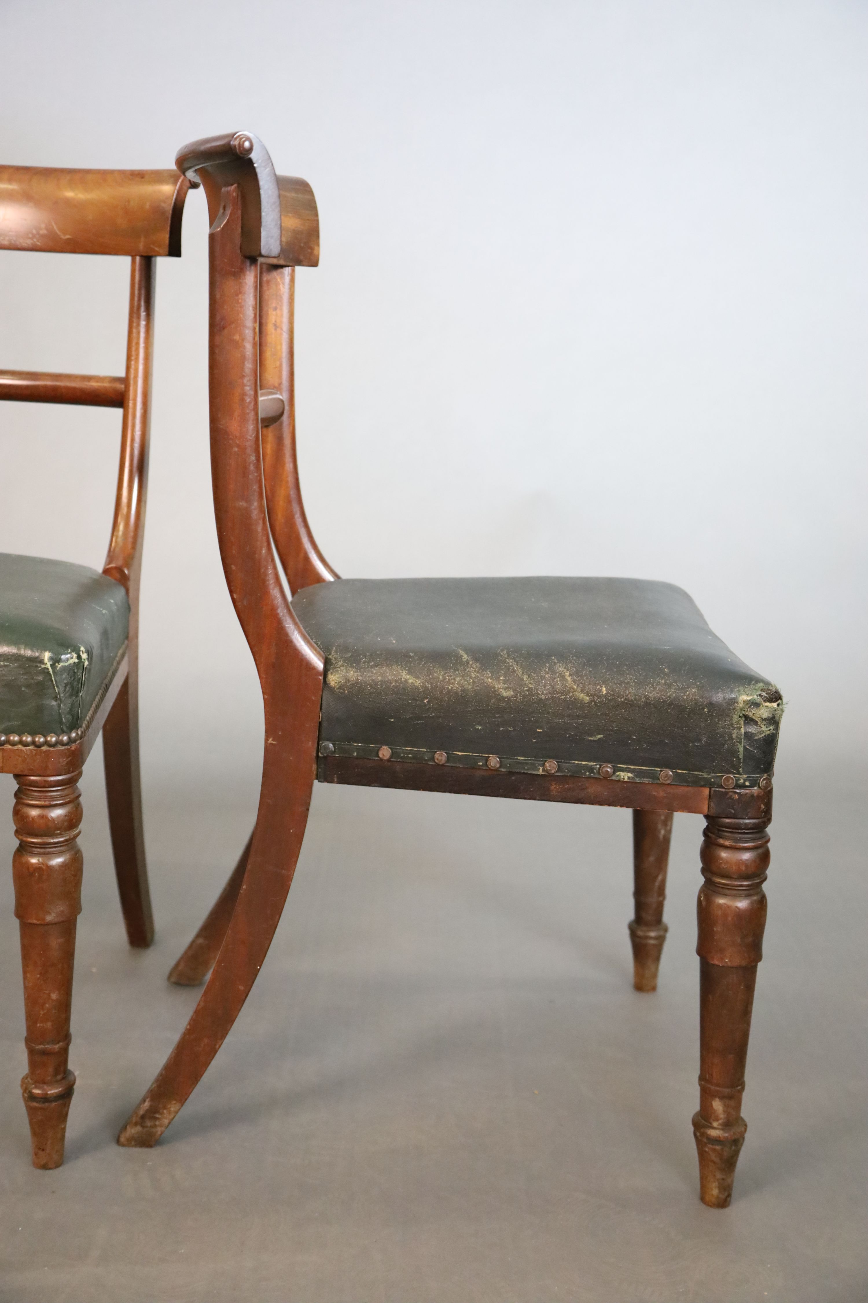 A set of eight William IV mahogany dining chairs, W.48.5cm H.86.5cm
